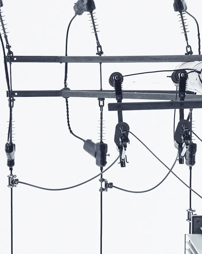 Electrical grid hardware and overhead lines